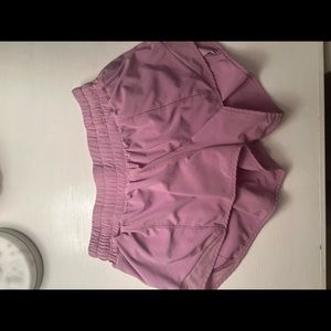 Lululemon hotty hot shorts 2.5